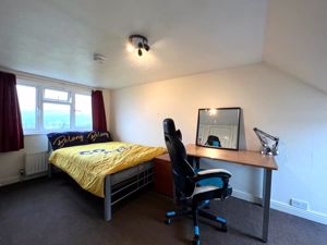 Photo 36- click for photo gallery